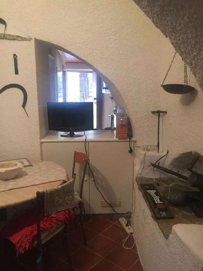 Tavernetta A 10 Minuti Dal Mare Villa Diano San Pietro Italy